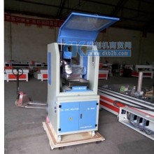 QL-3636小型模具雕刻机